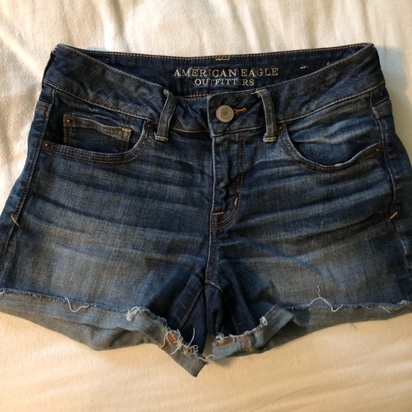 Women’s American Eagle shorts - Picture 1 of 3